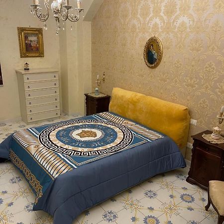 Al Centro Storico Home Наполи Екстериор снимка