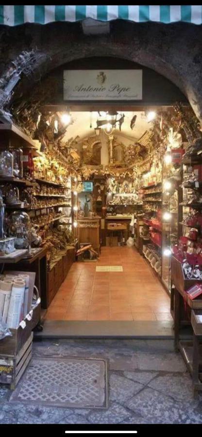 Al Centro Storico Home Наполи Екстериор снимка